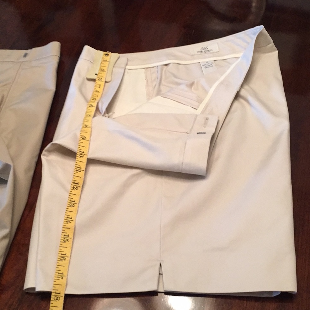 Brooks Brother size 10 women shorts Gently worn17”
